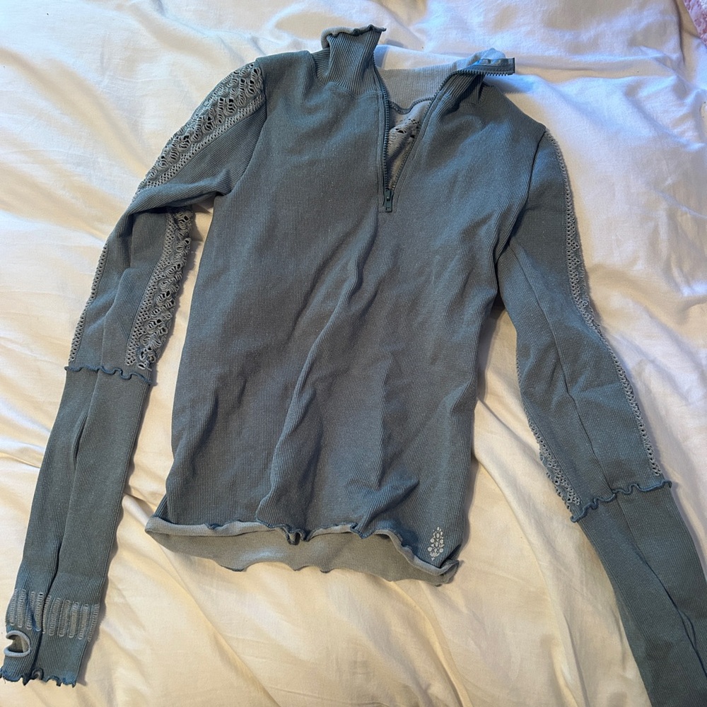 Women's Blue Long Sleeve Top